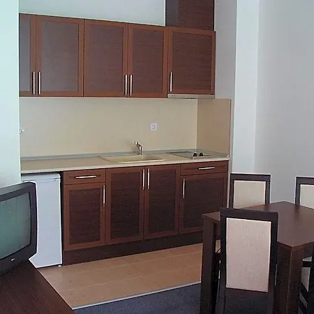 Marina Cape Vacation Complex 4* Pomorie