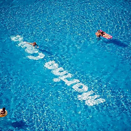 Marina Cape Vacation Complex Апарт-отель Поморие